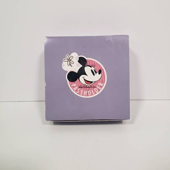Disney Parks Pass‎ holder Chef Minnie Mouse Wood Coaster Set Drinks - Picture 2 of 10